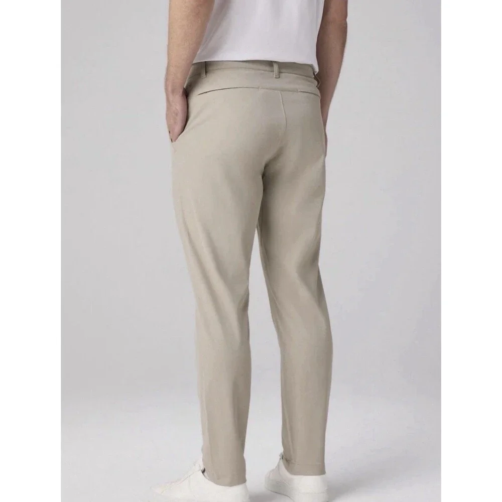 Fabletics Pants Mens 30x32 Beige The Don Trouser Slim Fit Chino EUC $125